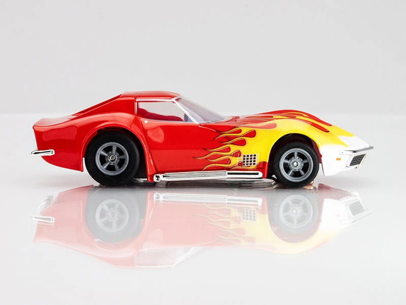 AFX 1970 Corvette Red W/Yellow Wildfire Mega G+ HO Slot Car 6 AFX 1970 Corvette Red W/Yellow Wildfire Mega G+ HO Slot Car - Image 4