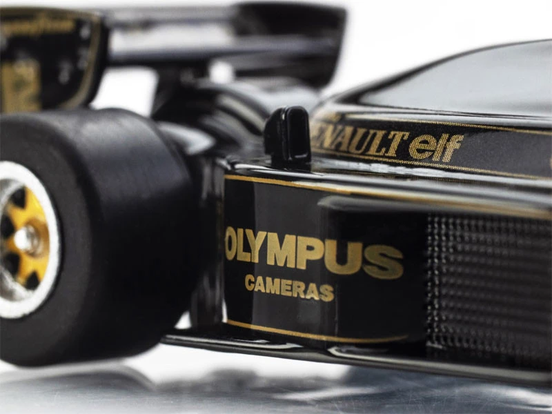 AFX 1985 Lotus 97T Black/Gold Mega G+ HO Slot Car 10 AFX 1985 Lotus 97T Black/Gold Mega G+ HO Slot Car - Image 8