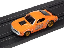 Auto World CrossTrax Road Course 9-Foot HO Slot Car Race Set 20 Auto World CrossTrax Road Course 9-Foot HO Slot Car Race Set -RC Superstore AWC SRS351 9 77240.1686334875