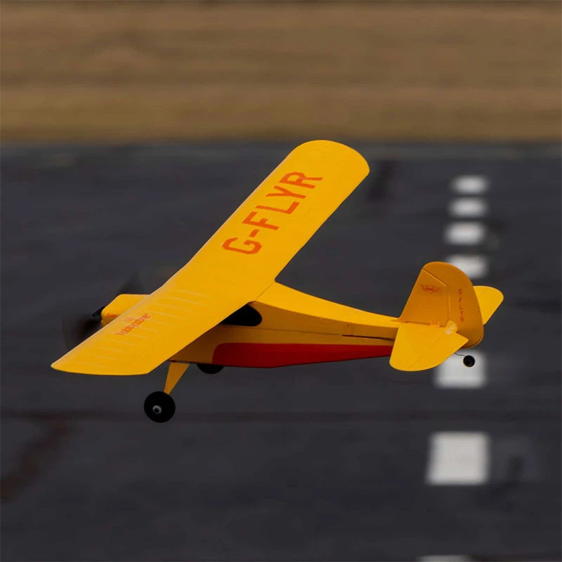 Hobbyzone Champ Anniversary Special Edition 515mm Ready-to-Fly RC Airplane With SAFE 6 Hobbyzone Champ Anniversary Special Edition 515mm Ready-to-Fly RC Airplane With SAFE - Image 4