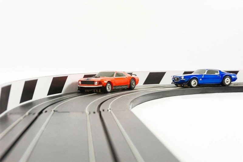 Innovative Hobby PhotoReal Slot Car Guard Rail Set - Model Motoring Black & White Style 6 - 3x31-Inch Sections 6 Innovative Hobby PhotoReal Slot Car Guard Rail Set - Model Motoring Black & White Style 6 - 3x31-Inch Sections - Image 4