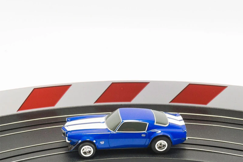 Innovative Hobby PhotoReal Slot Car Guard Rail Set - Model Motoring Red & White Style 3 - 3x31-Inch Sections 4 Innovative Hobby PhotoReal Slot Car Guard Rail Set - Model Motoring Red & White Style 3 - 3x31-Inch Sections - Image 2