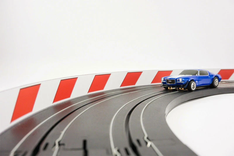 Innovative Hobby PhotoReal Slot Car Guard Rail Set - Model Motoring Red & White Style 3 - 3x31-Inch Sections 5 Innovative Hobby PhotoReal Slot Car Guard Rail Set - Model Motoring Red & White Style 3 - 3x31-Inch Sections - Image 3