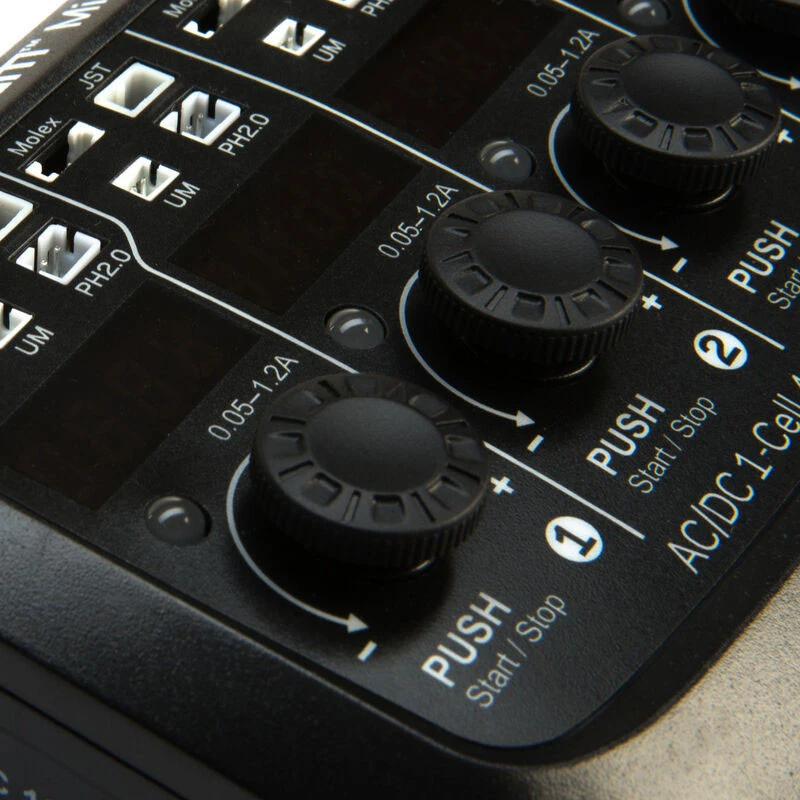 Spektrum S44 Micro 4 Port AC/DC 1S LiPo Charger 9 Spektrum S44 Micro 4 Port AC/DC 1S LiPo Charger - Image 7