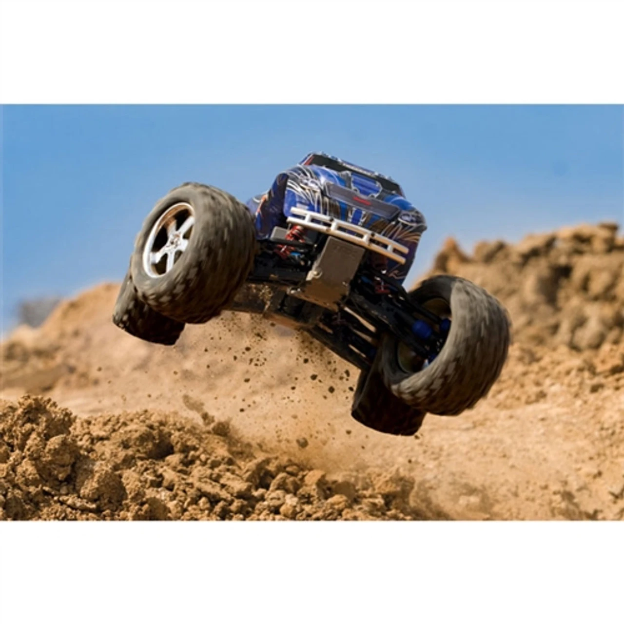 Traxxas T-Maxx 3.3 4WD RTR W/TQi, Telemetry, & TSM Stability Management 6 Traxxas T-Maxx 3.3 4WD RTR W/TQi, Telemetry, & TSM Stability Management - Image 4