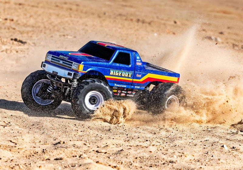 Traxxas BIGFOOT 4X4 Brushless BL-2s RTR Monster Truck & FREE LIPO BATTERY AND USB-C LIPO CHARGER 4 Traxxas BIGFOOT 4X4 Brushless BL-2s RTR Monster Truck & FREE LIPO BATTERY AND USB-C LIPO CHARGER - Image 2