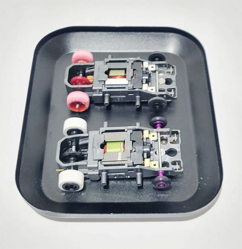 Viper Scale Racing HO Scale Black Aluminum Parts Tray 4 Viper Scale Racing HO Scale Black Aluminum Parts Tray - Image 2